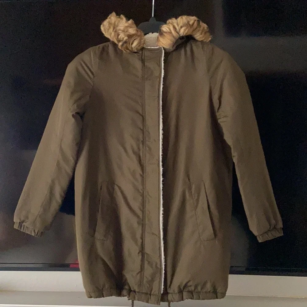 HOODED WINTER JACKET SHERPA LINED - Picture 1 of 11